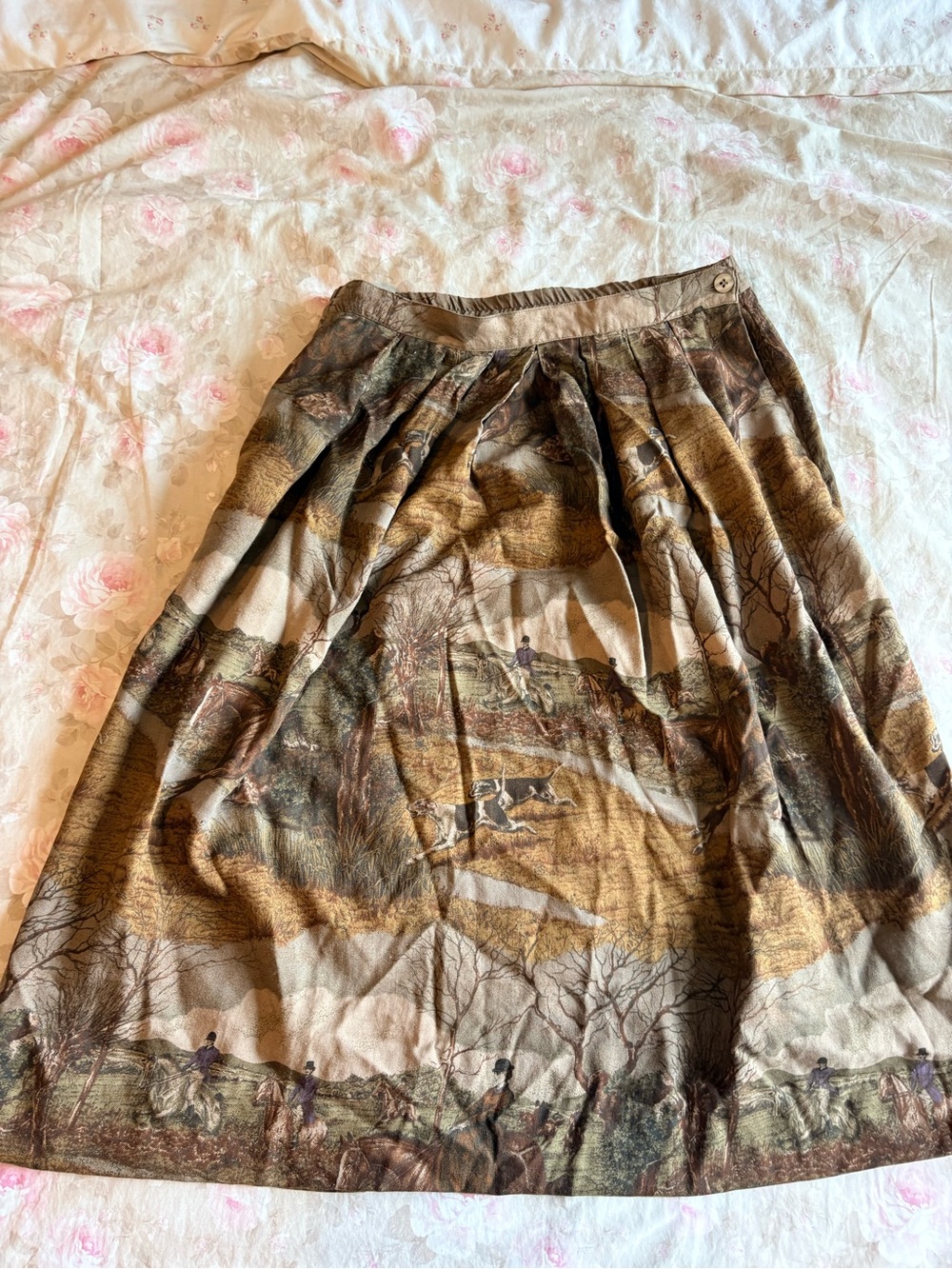 Vintage fox hounds autumn print skirt